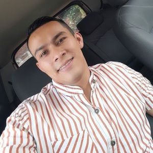 Meet your Posher, Luis